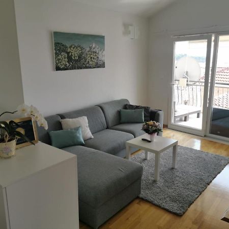 Apartments Dvor - Ap1, Ap2, Ap3 Baška Voda Dış mekan fotoğraf