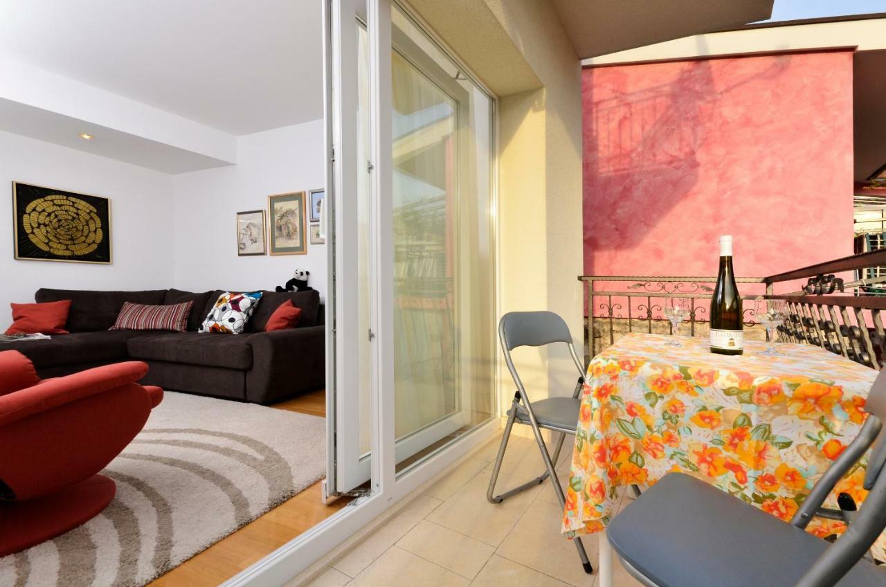 Apartments Dvor - Ap1, Ap2, Ap3 Baška Voda Dış mekan fotoğraf