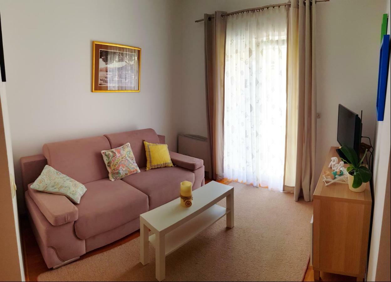 Apartments Dvor - Ap1, Ap2, Ap3 Baška Voda Dış mekan fotoğraf