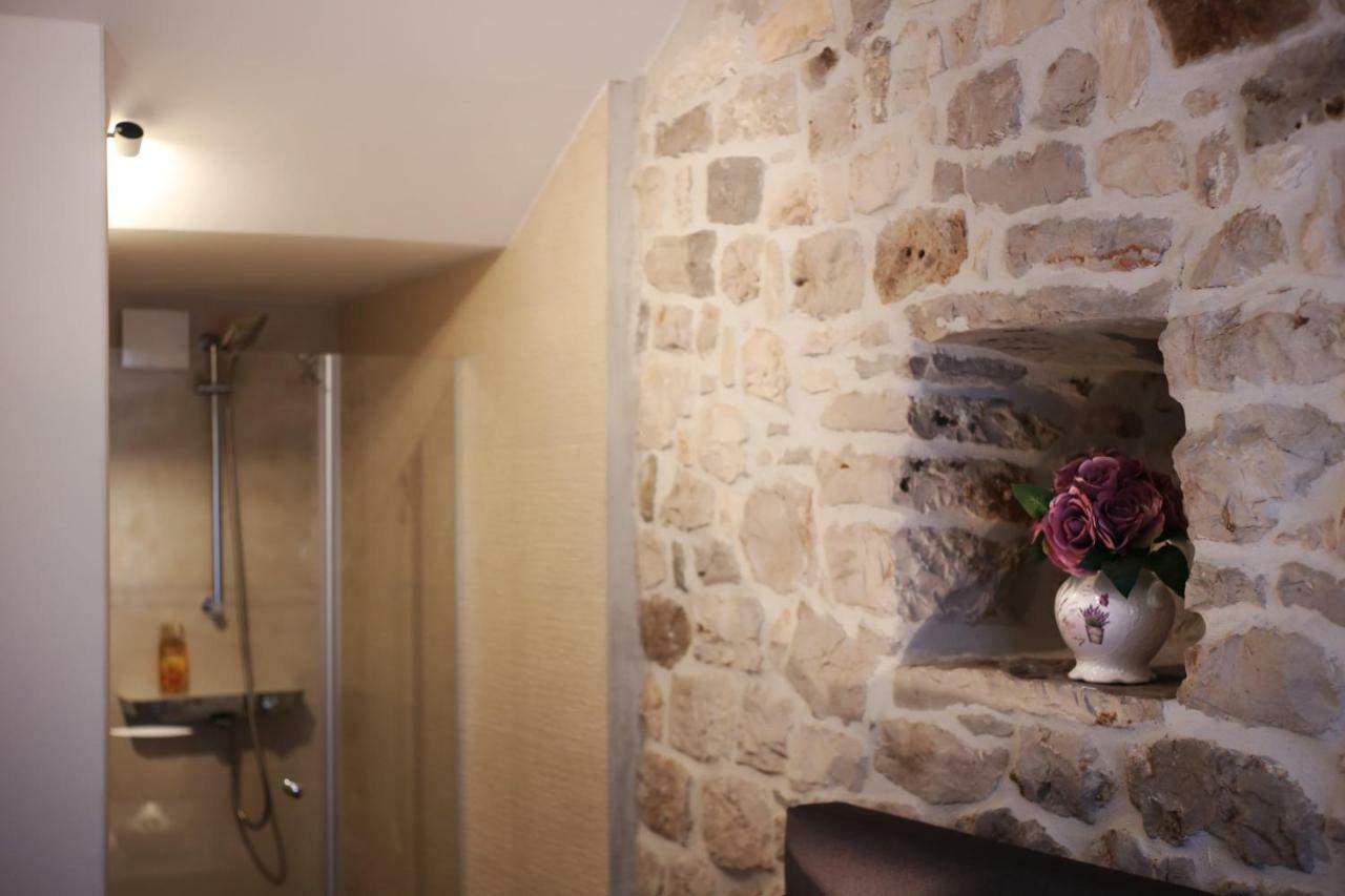 Apartments Dvor - Ap1, Ap2, Ap3 Baška Voda Dış mekan fotoğraf