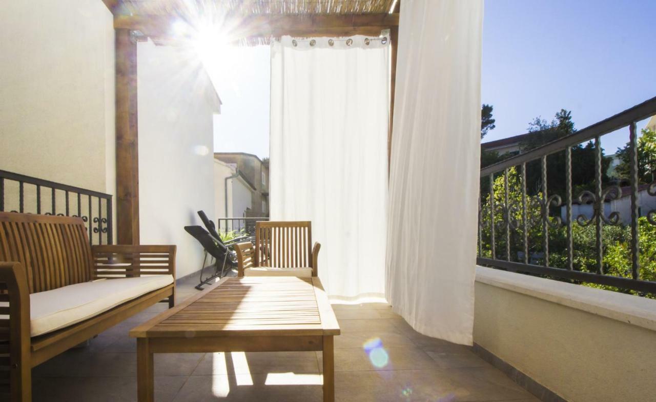 Apartments Dvor - Ap1, Ap2, Ap3 Baška Voda Dış mekan fotoğraf