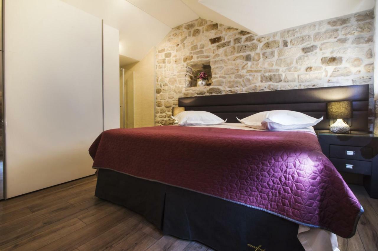 Apartments Dvor - Ap1, Ap2, Ap3 Baška Voda Dış mekan fotoğraf